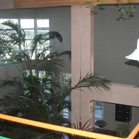 T2 - Face A La Des Minimes