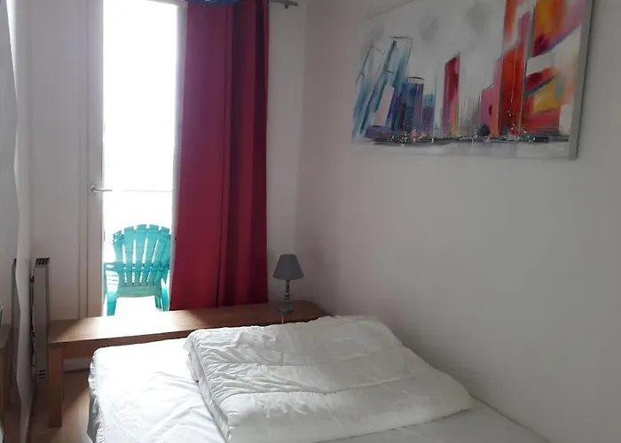 T2 - Face A La Des Minimes * La Rochelle (Charente-Maritime)